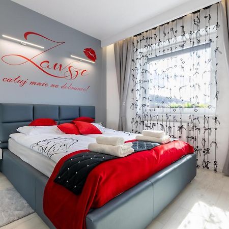 Leo Apartament Delux Ustrzyki Dolne Esterno foto