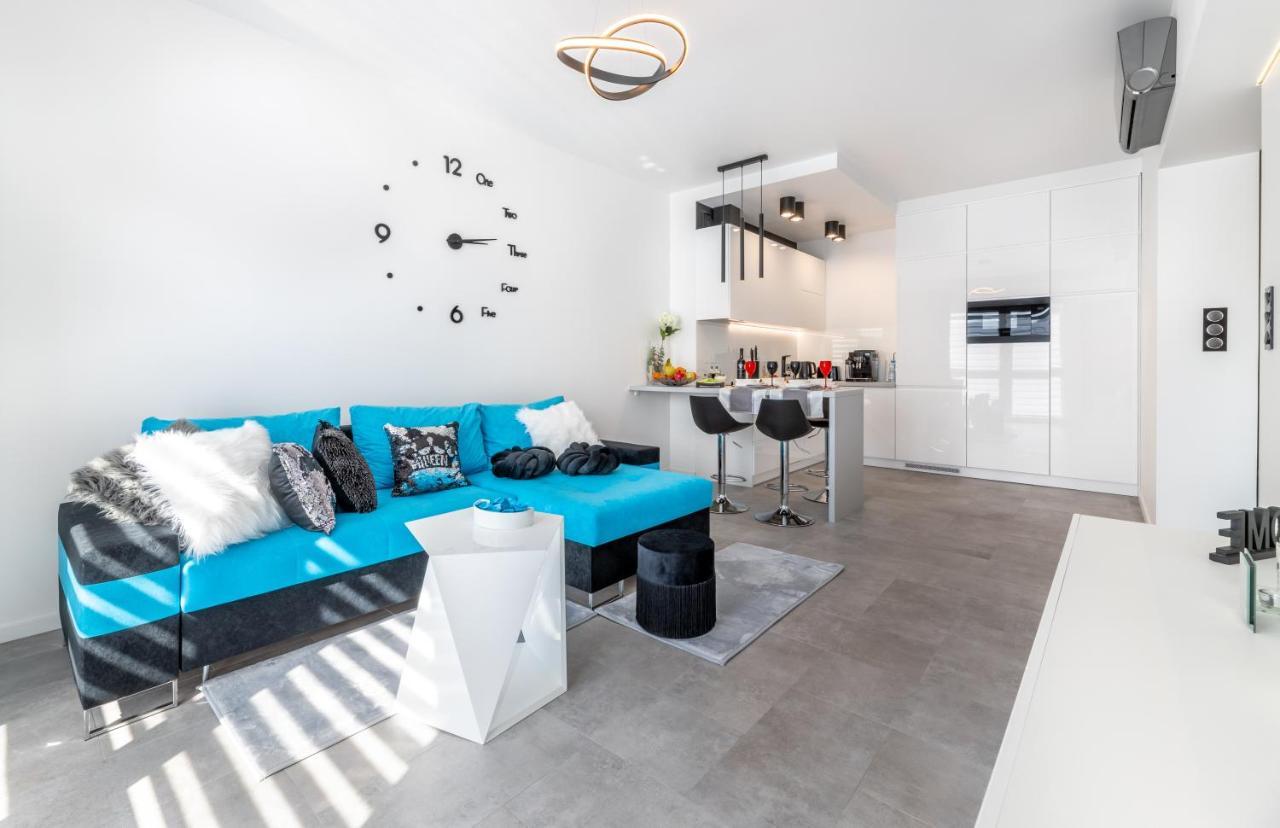 Leo Apartament Delux Ustrzyki Dolne Esterno foto